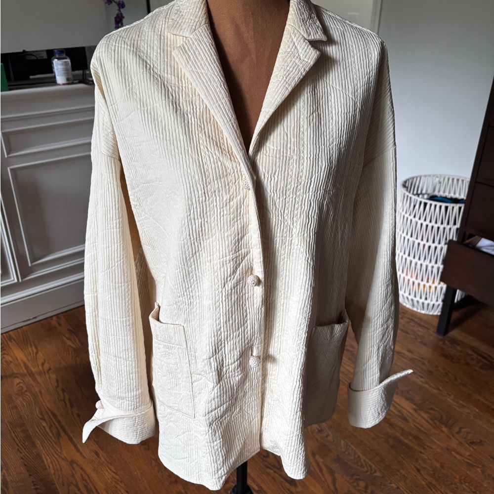 Cream Textured Button-Front Women's Blazer